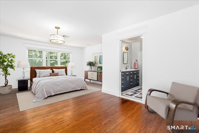 7 Coach Hill, Danbury, CT 06811