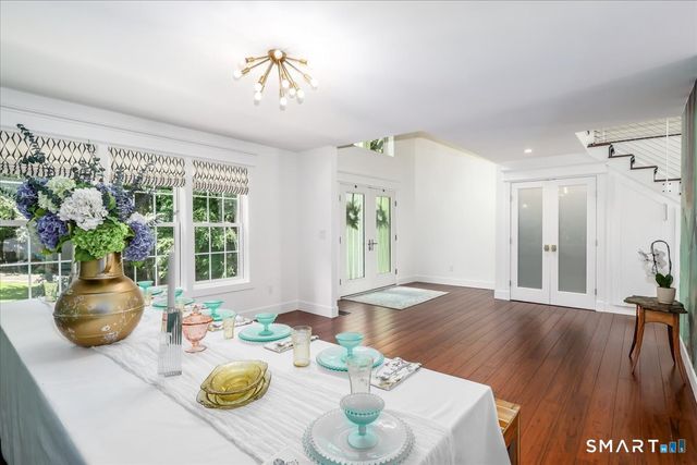 7 Coach Hill, Danbury, CT 06811