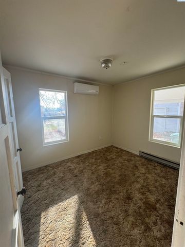 213 Casey Ave, Richland, WA 99352