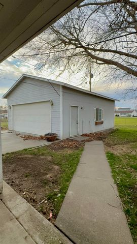 213 Casey Ave, Richland, WA 99352