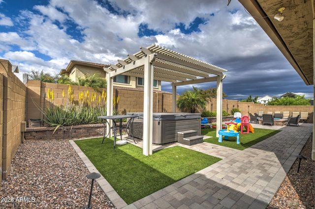 7260 E PORTOBELLO Avenue, Mesa, AZ 85212