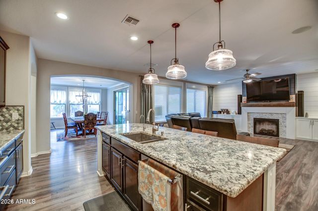 7260 E PORTOBELLO Avenue, Mesa, AZ 85212