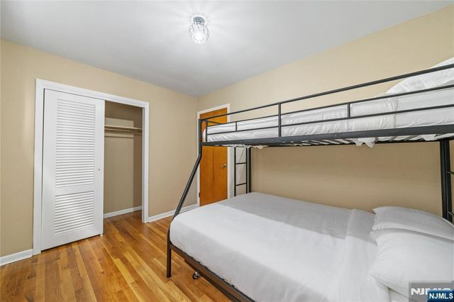 857 Avenue C, Bayonne, NJ 07002