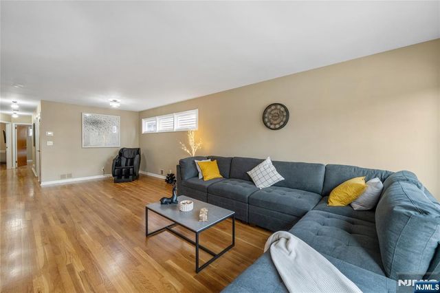 857 Avenue C, Bayonne, NJ 07002