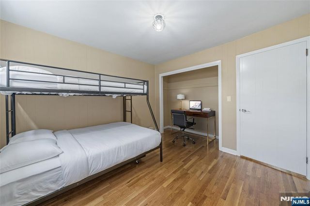 857 Avenue C, Bayonne, NJ 07002