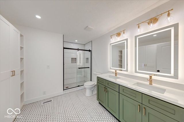 5014 N Kenwood Avenue, Indianapolis, IN 46208