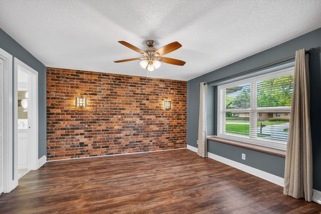 1807 75th Street, Windsor Heights, IA 50324