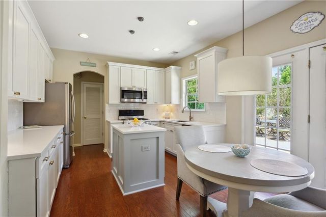 4545 Chelton Court SE, Smyrna, GA 30080