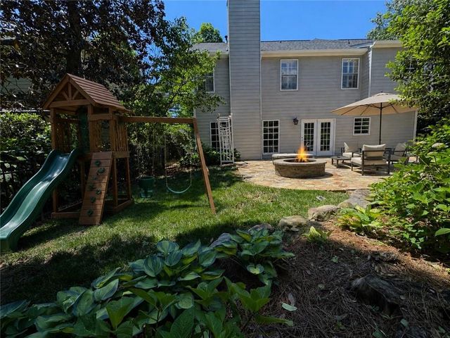 4545 Chelton Court SE, Smyrna, GA 30080
