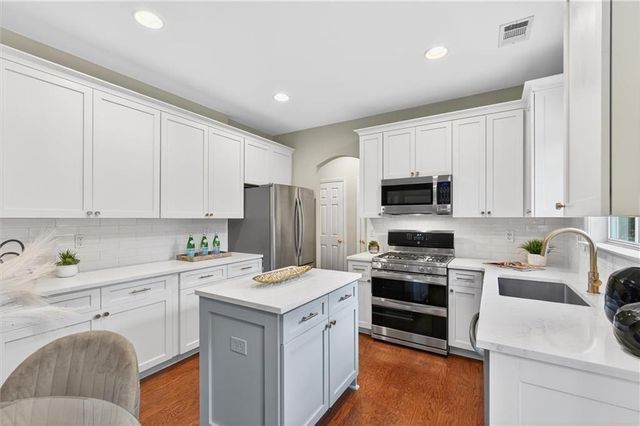 4545 Chelton Court SE, Smyrna, GA 30080