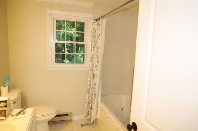 134 Peekskill Ave., Springfield, MA 01129