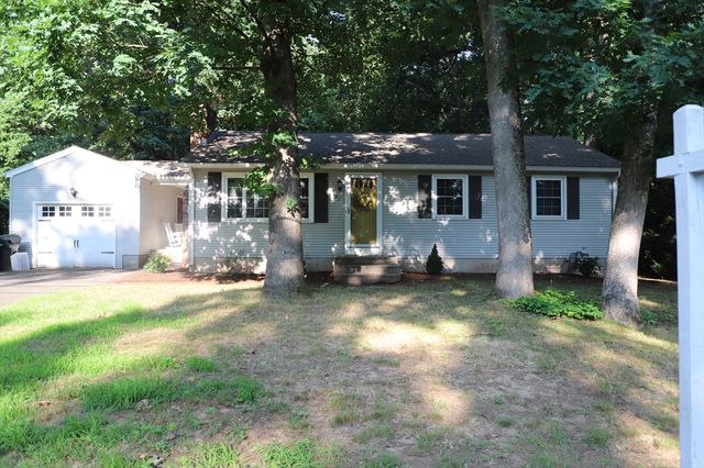 134 Peekskill Ave., Springfield, MA 01129