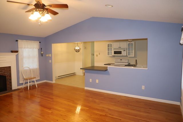 134 Peekskill Ave., Springfield, MA 01129