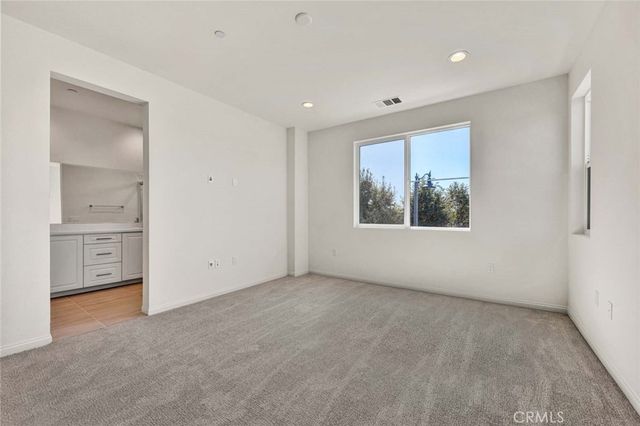 5804 Linden Avenue 1, Long Beach, CA 90805