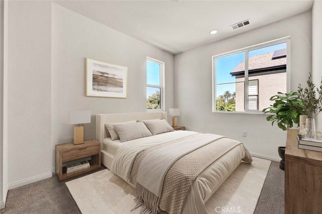 5804 Linden Avenue 1, Long Beach, CA 90805