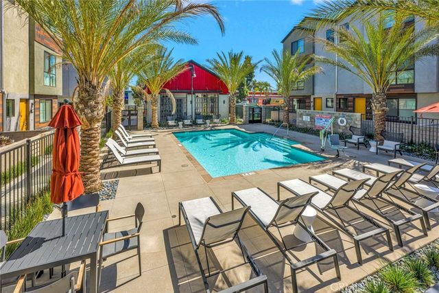 5804 Linden Avenue 1, Long Beach, CA 90805