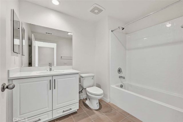 5804 Linden Avenue 1, Long Beach, CA 90805