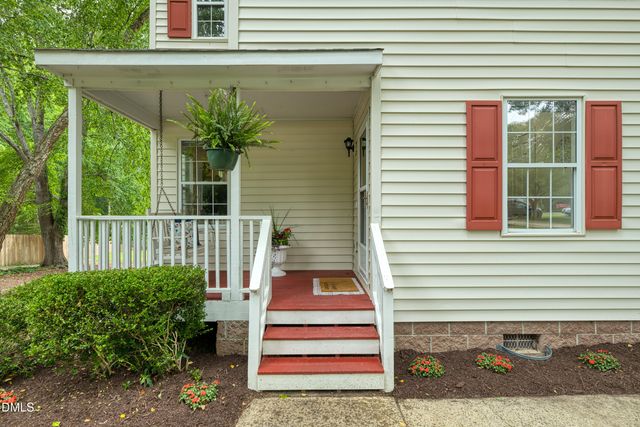 604 Vannoy Place, Fuquay Varina, NC 27526