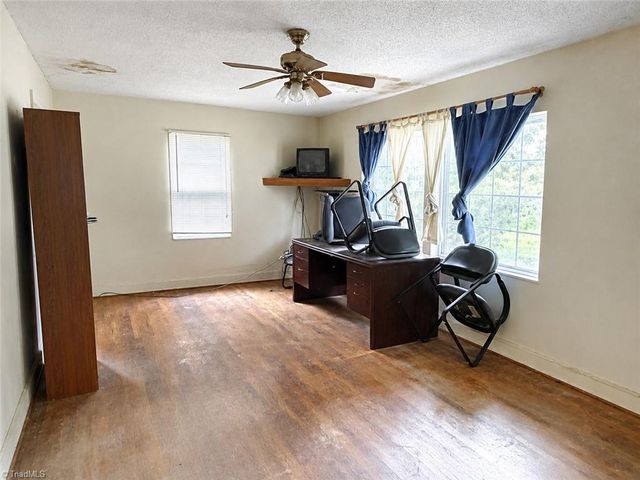 1212 Portland Street, Greensboro, NC 27403