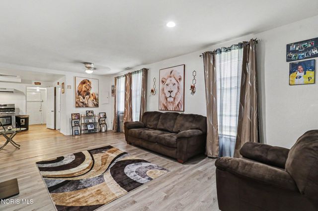 821 Elysian Avenue, Toledo, OH 43607