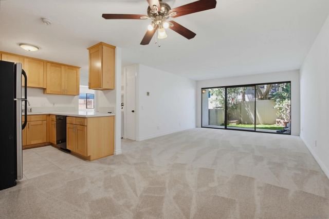 8332 Regents Rd E, San Diego, CA 92122