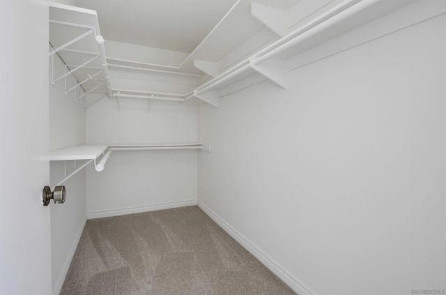 8332 Regents Rd E, San Diego, CA 92122