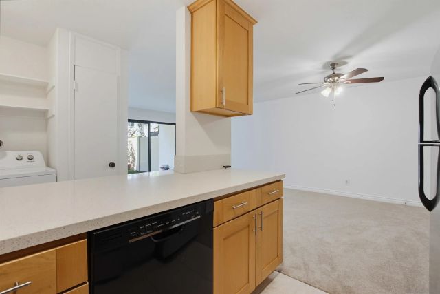 8332 Regents Rd E, San Diego, CA 92122