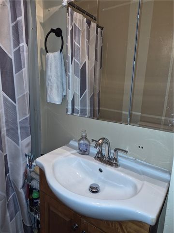 1037 6th St, Jefferson Hills, PA 15088