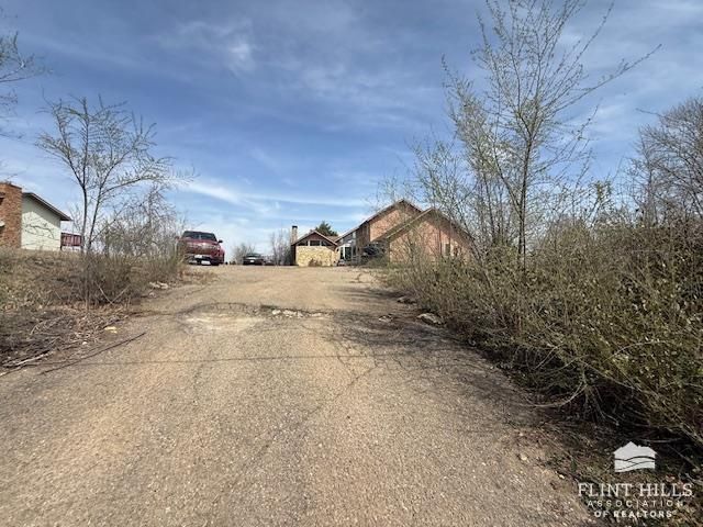 6803 Old Milford Road, Milford, KS 66514