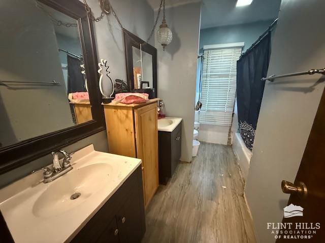 6803 Old Milford Road, Milford, KS 66514