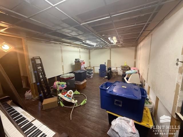 6803 Old Milford Road, Milford, KS 66514