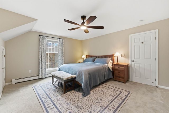 85 Townhouse Way Apt 18, Woodstock, VT 05091