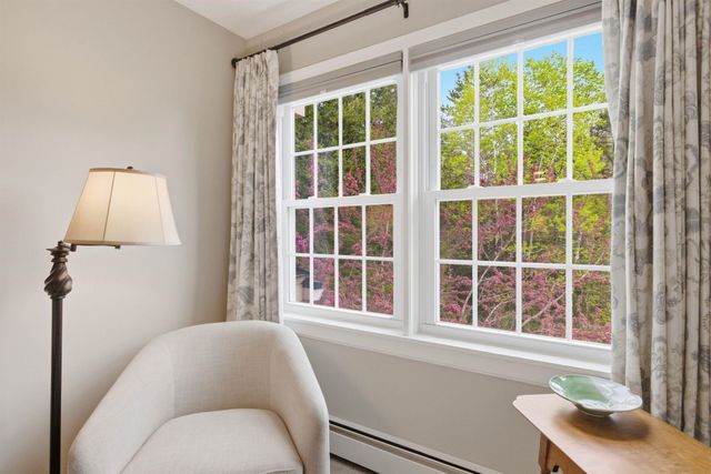 85 Townhouse Way Apt 18, Woodstock, VT 05091