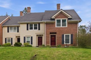 85 Townhouse Way Apt 18, Woodstock, VT 05091