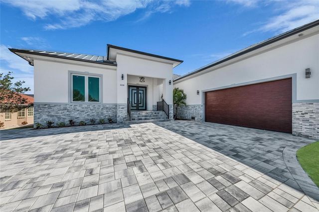 2228 HARBOUR DRIVE, Punta Gorda, FL 33983