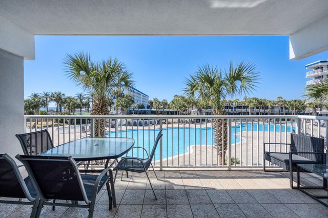 1515 SE Miracle Strip Parkway 205, Fort Walton Beach, FL 32548