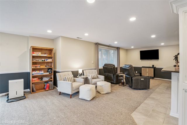 3086 Cottonwood Drive, Waukee, IA 50263