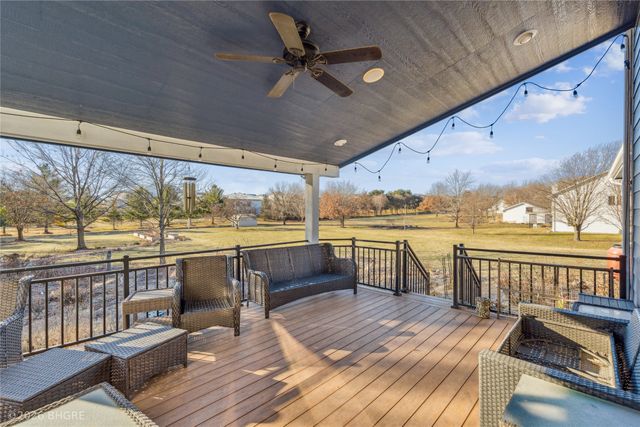 3086 Cottonwood Drive, Waukee, IA 50263