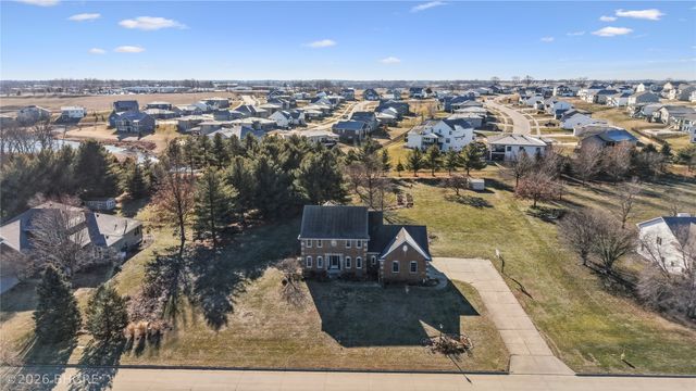 3086 Cottonwood Drive, Waukee, IA 50263
