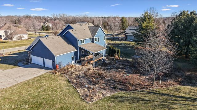 3086 Cottonwood Drive, Waukee, IA 50263