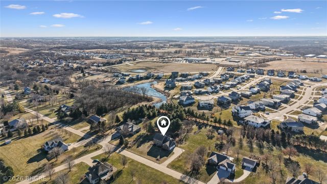 3086 Cottonwood Drive, Waukee, IA 50263