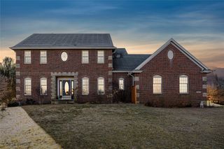 3086 Cottonwood Drive, Waukee, IA 50263