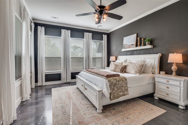 450 Cobb Lane, Waxahachie, TX 75167