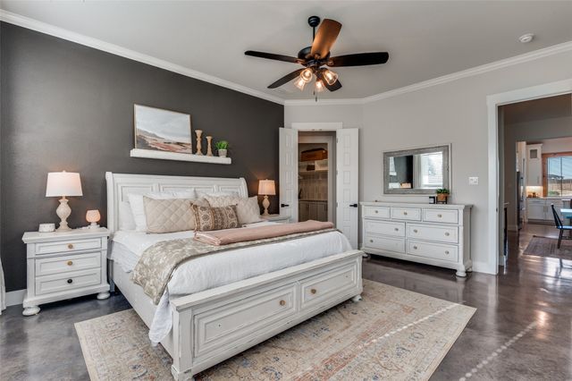 450 Cobb Lane, Waxahachie, TX 75167