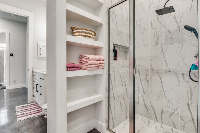 450 Cobb Lane, Waxahachie, TX 75167