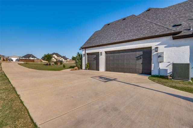 450 Cobb Lane, Waxahachie, TX 75167