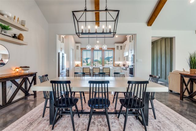 450 Cobb Lane, Waxahachie, TX 75167