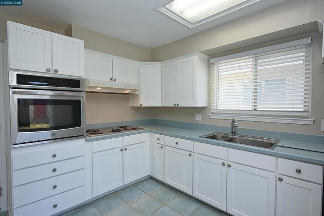 2457 Tanager Ct, Concord, CA 94520