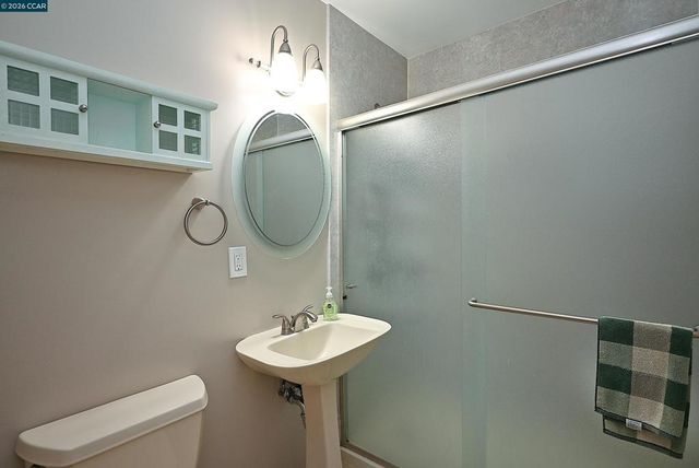 2457 Tanager Ct, Concord, CA 94520