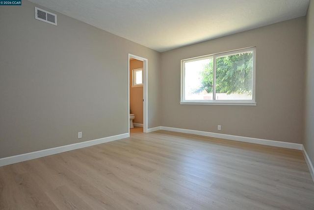 2457 Tanager Ct, Concord, CA 94520